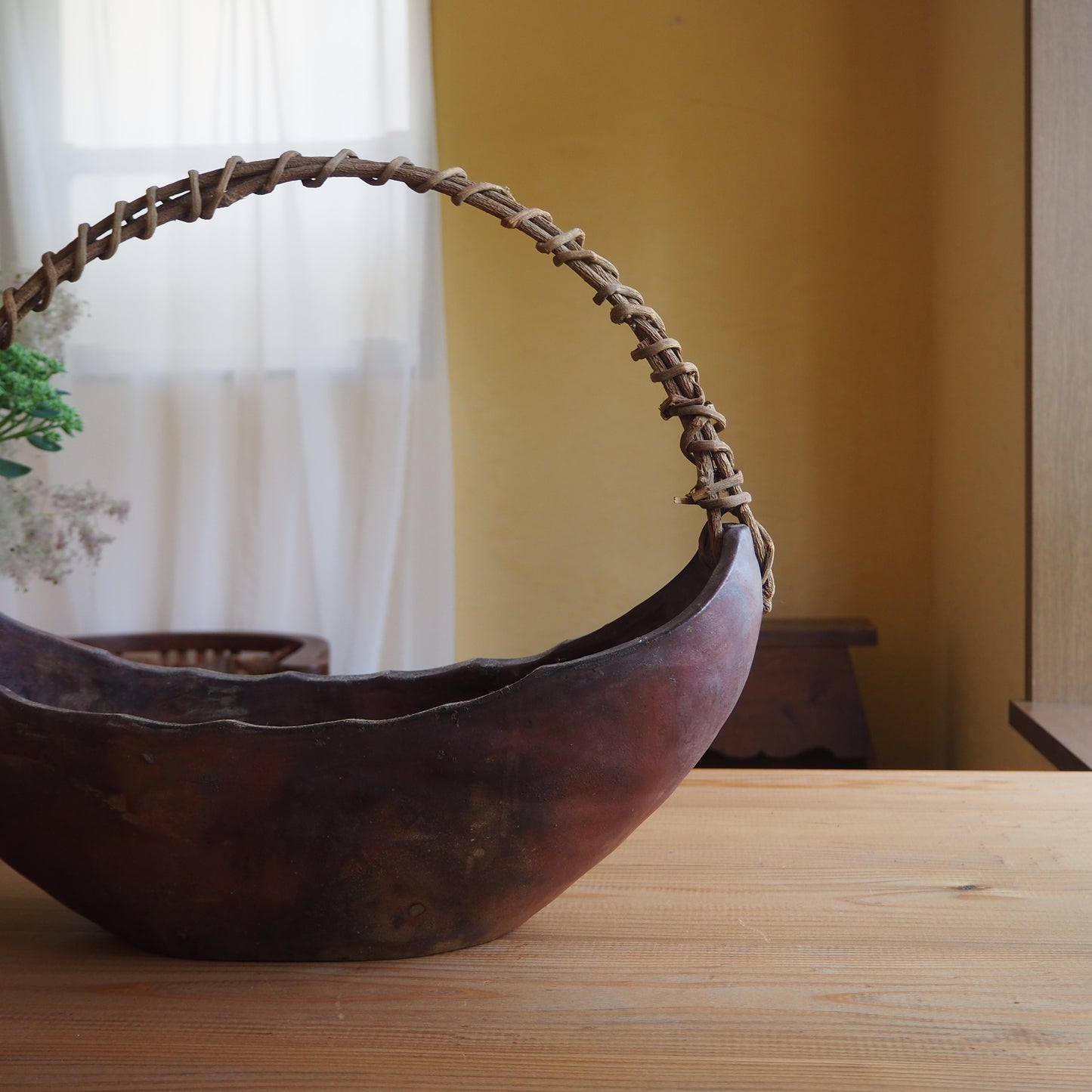 丹波焼 舟形つる付花器