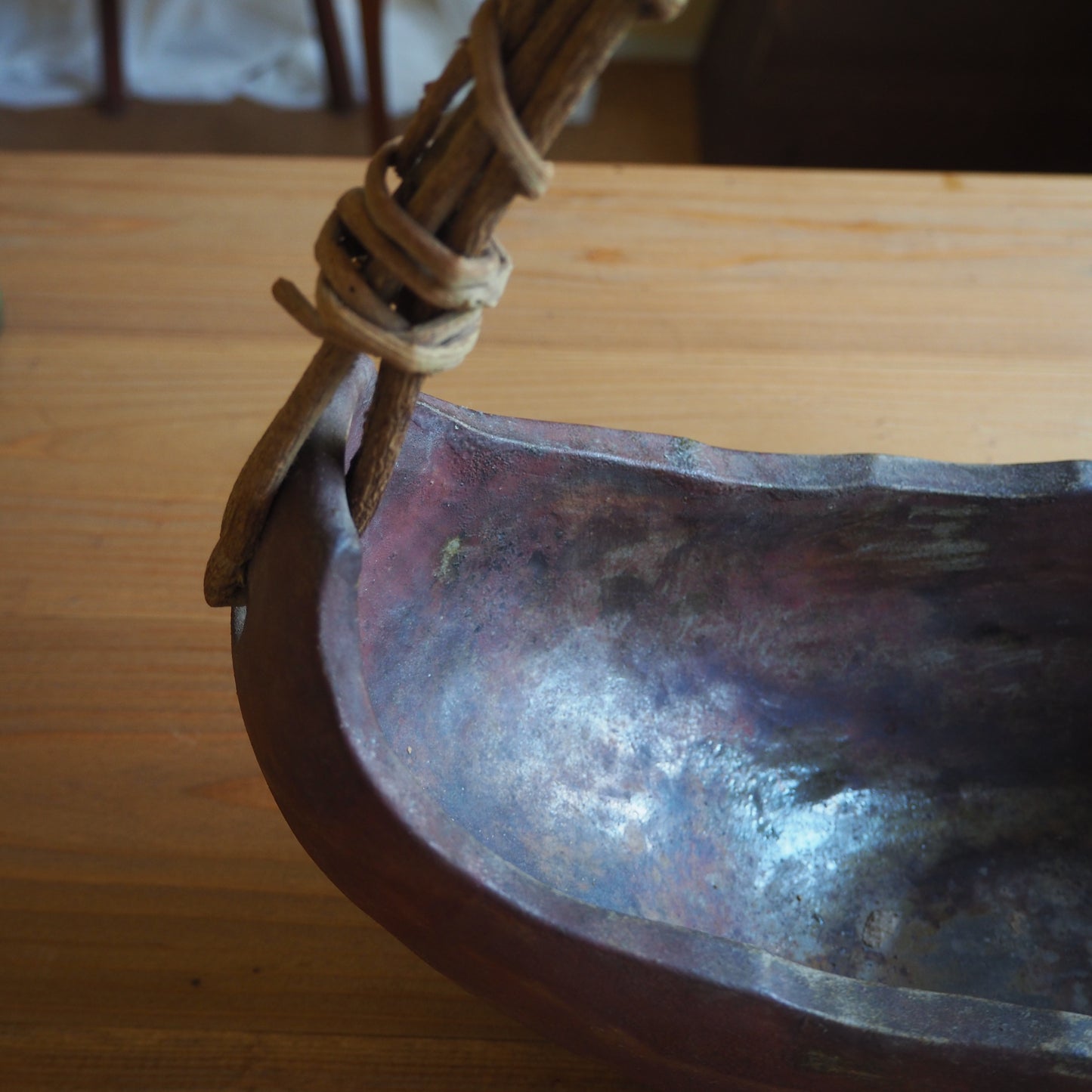丹波焼 舟形つる付花器