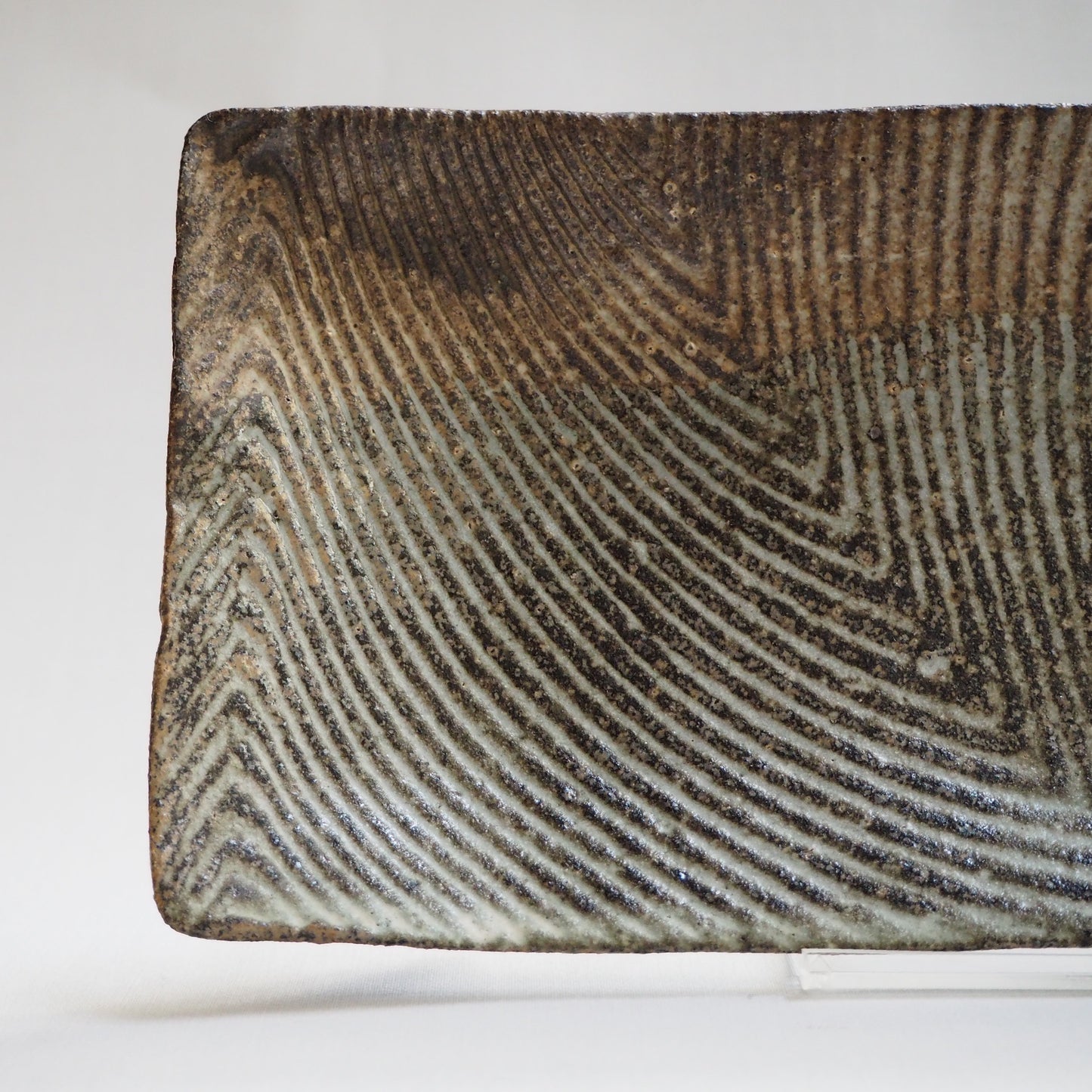 Square plate